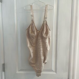 Bali 38c bodysuit shapewear